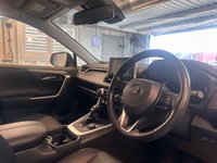 USED 2022 71 TOYOTA RAV4 2.5 VVT-h GPF Excel SUV 5dr Petrol Hybrid CVT 4WD Euro 6 (s/s) (222 ps)+2 KEYS+1 OWNER FROM NEW+NAV+HISTORY+PARK CONTROL+CLIMATE+MEDIA+FULL LEATHER SEATS+BLUETOOTH+19