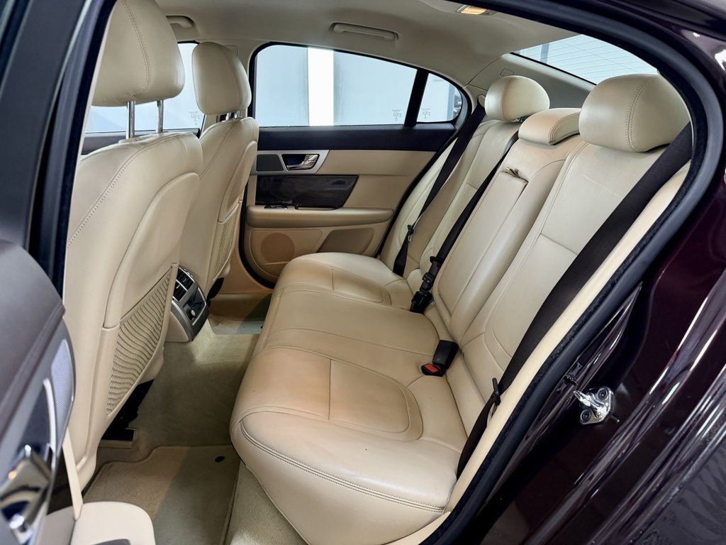 USED 2013 63 JAGUAR XF 3.0d V6 Premium Luxury Saloon 4dr Diesel Auto Euro 5 (s/s) (240 ps) 