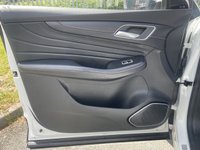 USED 2022 22 MG MG HS 1.5 T-GDI Exclusive SUV 5dr Petrol Manual Euro 6 (s/s) (162 ps) Rear Camera, Pan Roof