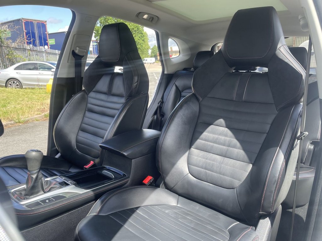 USED 2022 22 MG MG HS 1.5 T-GDI Exclusive SUV 5dr Petrol Manual Euro 6 (s/s) (162 ps) Rear Camera, Pan Roof