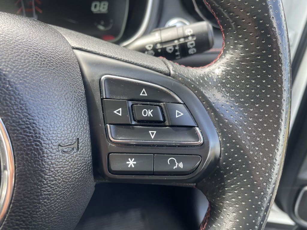 USED 2022 22 MG MG HS 1.5 T-GDI Exclusive SUV 5dr Petrol Manual Euro 6 (s/s) (162 ps) Rear Camera, Pan Roof