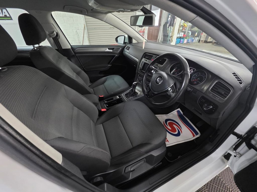 USED 2013 VOLKSWAGEN GOLF 1.6 TDI BlueMotion Tech SE Hatchback 5dr Diesel DSG Euro 5 (s/s) (105 ps) Cruise Control - Speed Limiter