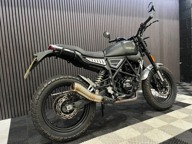 View our HERALD MOTOR CO Brat 250