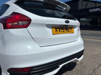 USED 2015 15 FORD FOCUS 2.0 TDCi ST-3 Hatchback 5dr Diesel Manual Euro 6 (s/s) (185 ps) SAT NAV + HEATED LEATHER + FSH + &pound;20 TAX + HD CAMERA
