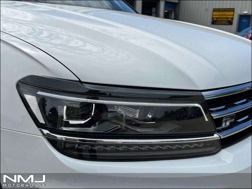 USED 2020 20 VOLKSWAGEN TIGUAN 1.5 TSI EVO R-Line Tech DSG Euro 6 (s/s) 5dr 9.9%APR LOW MILEAGE PAN ROOF