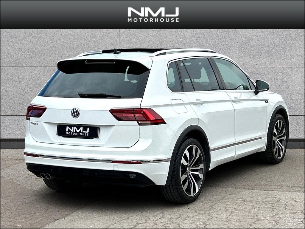 USED 2020 20 VOLKSWAGEN TIGUAN 1.5 TSI EVO R-Line Tech DSG Euro 6 (s/s) 5dr 9.9%APR LOW MILEAGE PAN ROOF