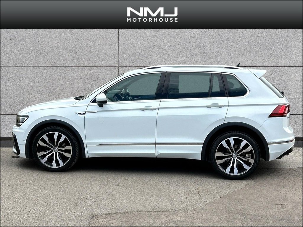 USED 2020 20 VOLKSWAGEN TIGUAN 1.5 TSI EVO R-Line Tech DSG Euro 6 (s/s) 5dr 9.9%APR LOW MILEAGE PAN ROOF