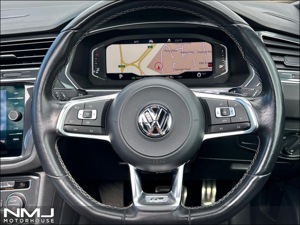 USED 2020 20 VOLKSWAGEN TIGUAN 1.5 TSI EVO R-Line Tech DSG Euro 6 (s/s) 5dr 9.9%APR LOW MILEAGE PAN ROOF