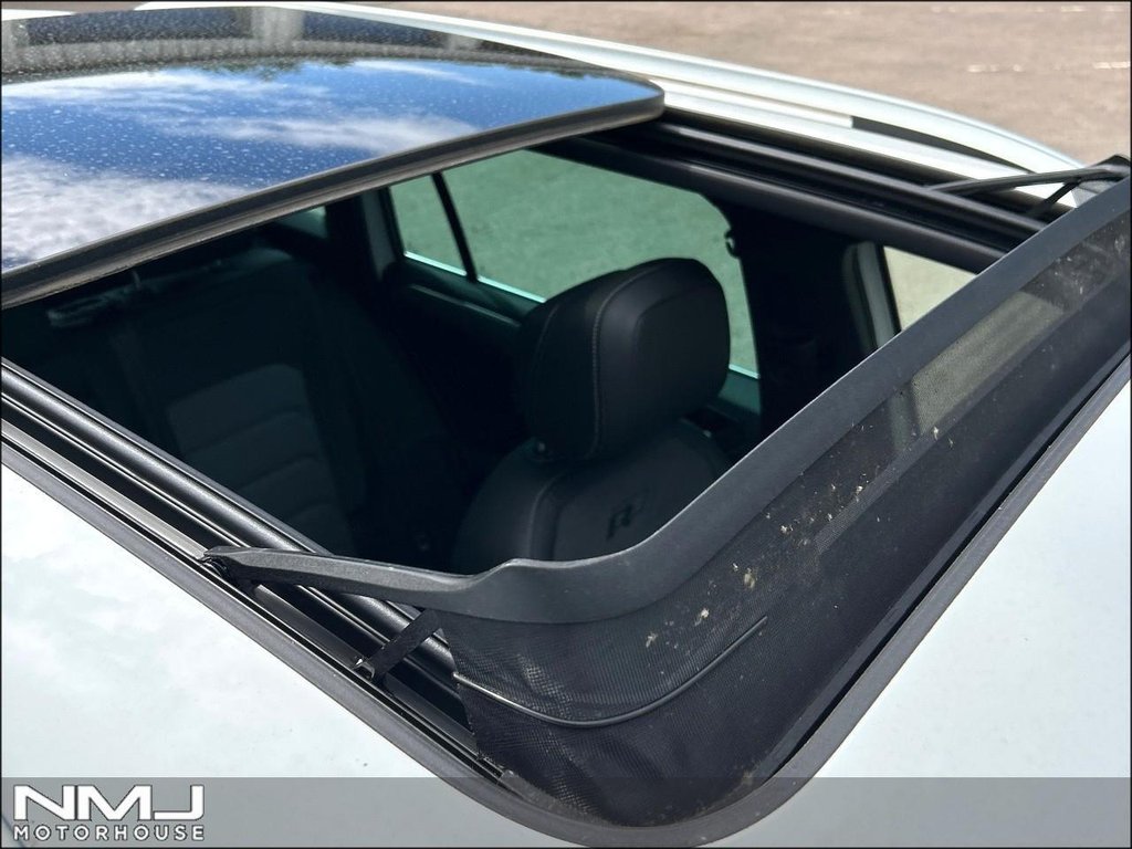 USED 2020 20 VOLKSWAGEN TIGUAN 1.5 TSI EVO R-Line Tech DSG Euro 6 (s/s) 5dr 9.9%APR LOW MILEAGE PAN ROOF