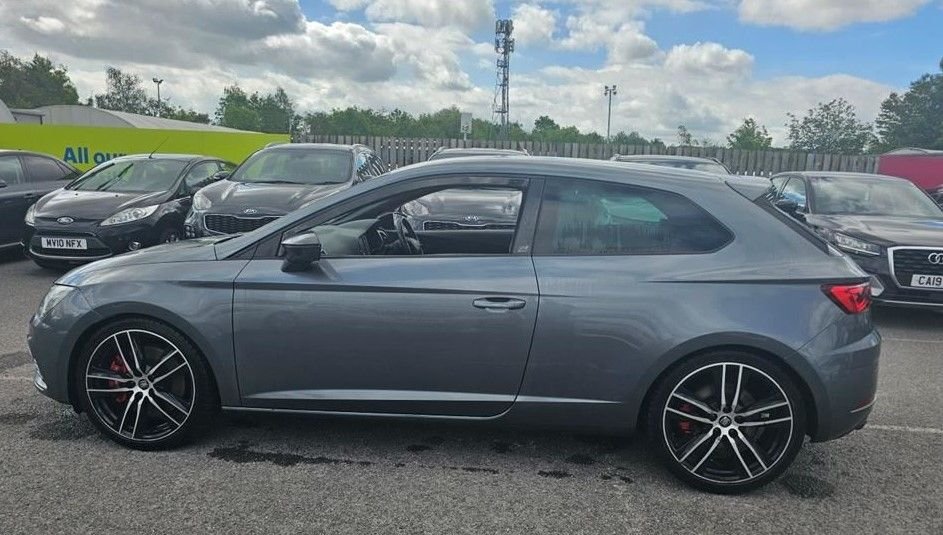 USED 2017 67 SEAT LEON 2.0 TSI Cupra 300 Sport Coupe 3dr Petrol Manual Euro 6 (s/s) (300 ps) 