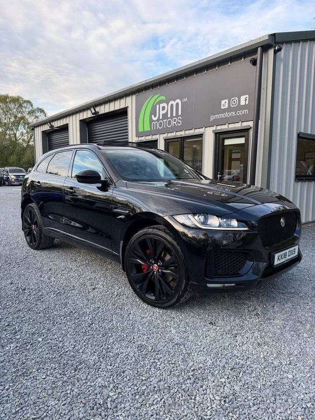 2018 Jaguar F-pace