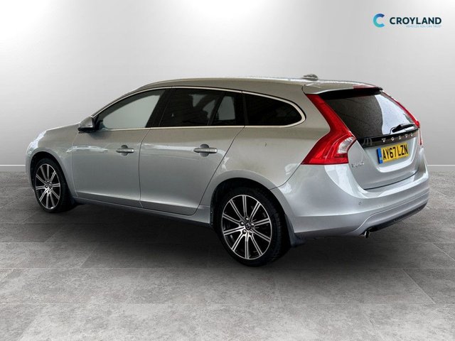 View our VOLVO V60