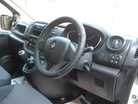 USED 2021 21 RENAULT TRAFIC 2.0 dCi ENERGY 28 Business Panel Van 5dr Diesel Manual SWB Standard Roof Euro 6 (s/s) (120 ps) 6 MONTHS PARTS AND LABOUR  WARRANTY