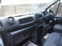 USED 2021 21 RENAULT TRAFIC 2.0 dCi ENERGY 28 Business Panel Van 5dr Diesel Manual SWB Standard Roof Euro 6 (s/s) (120 ps) 6 MONTHS PARTS AND LABOUR  WARRANTY
