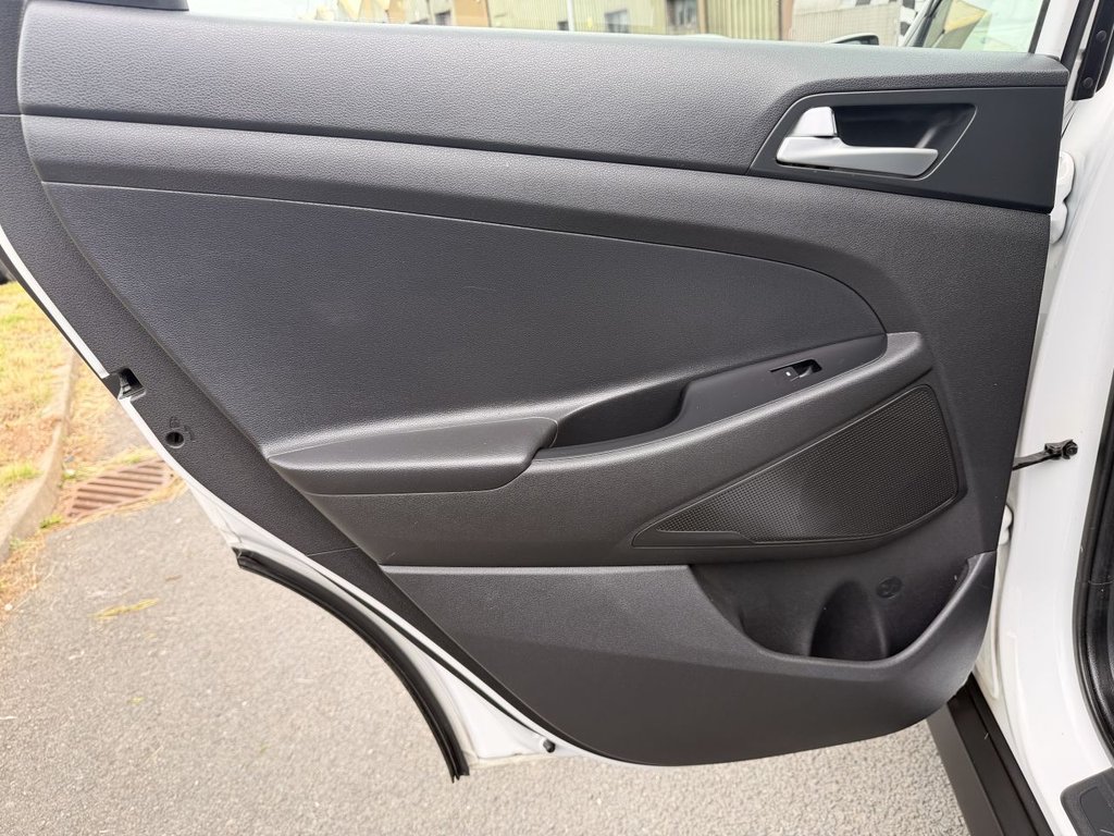 USED 2016 65 HYUNDAI TUCSON 1.6 GDi Blue Drive SE Nav SUV 5dr Petrol Manual Euro 6 (s/s) (132 ps) Sat Nav, Heated Seats