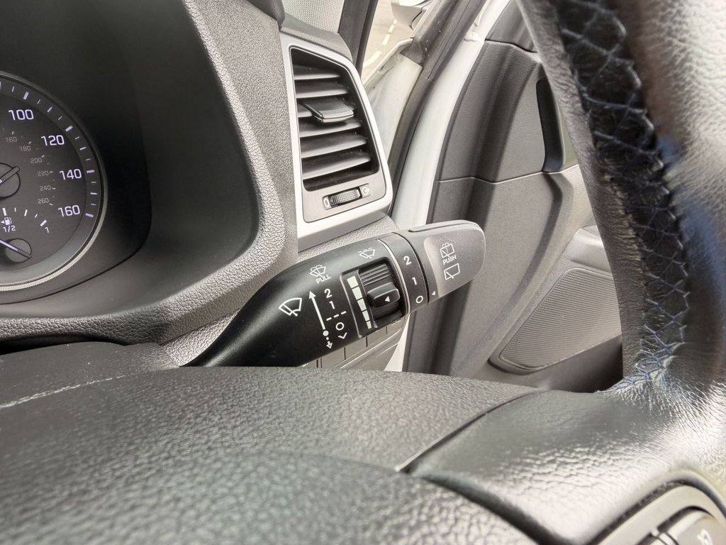 USED 2016 65 HYUNDAI TUCSON 1.6 GDi Blue Drive SE Nav SUV 5dr Petrol Manual Euro 6 (s/s) (132 ps) Sat Nav, Heated Seats