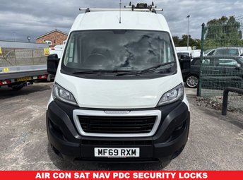 View our PEUGEOT BOXER