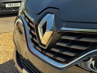 USED 2018 68 RENAULT KADJAR 1.3 TCe Signature S Nav SUV 5dr Petrol Manual Euro 6 (s/s) (140 ps) Low Miles * Ex Condition * Mot and Service on Sale