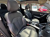 USED 2018 68 RENAULT KADJAR 1.3 TCe Signature S Nav SUV 5dr Petrol Manual Euro 6 (s/s) (140 ps) Low Miles * Ex Condition * Mot and Service on Sale