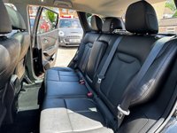 USED 2018 68 RENAULT KADJAR 1.3 TCe Signature S Nav SUV 5dr Petrol Manual Euro 6 (s/s) (140 ps) Low Miles * Ex Condition * Mot and Service on Sale
