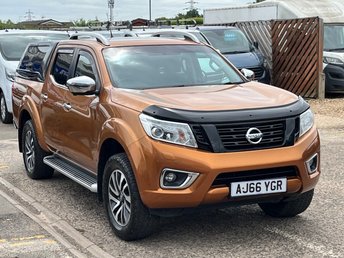 2016 NISSAN NAVARA 2.3 dCi Tekna Pickup Double Cab 4dr Diesel Auto 4WD Euro 5 (190 ps) &pound;11999.00