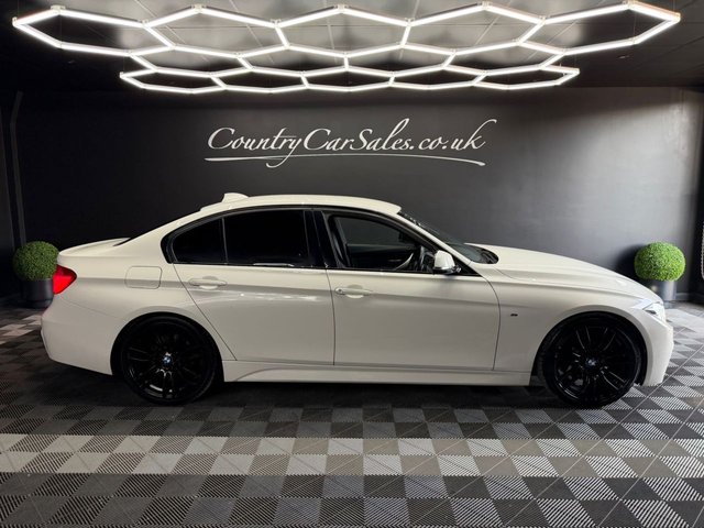 View our BMW 3 SERIES