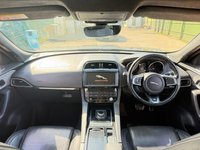 USED 2018 68 JAGUAR F-PACE 2.0 D180 R-Sport Auto AWD Euro 6 (s/s) 5dr WIDE SCREEN MERIDIAN PAN ROOF