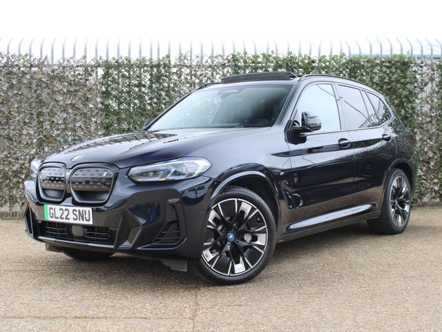 2022 BMW IX3