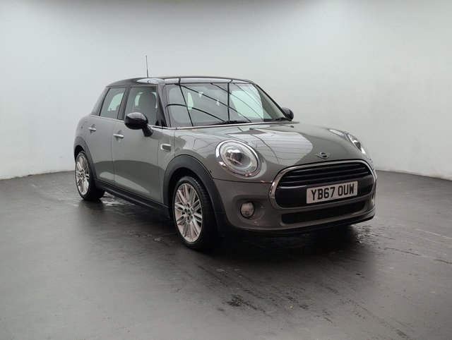 USED 2017 67 MINI HATCH 1.5 Cooper Auto 5dr CLICK+COLLECT / HOME DELIVERY