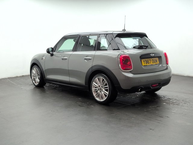 USED 2017 67 MINI HATCH 1.5 Cooper Auto 5dr CLICK+COLLECT / HOME DELIVERY