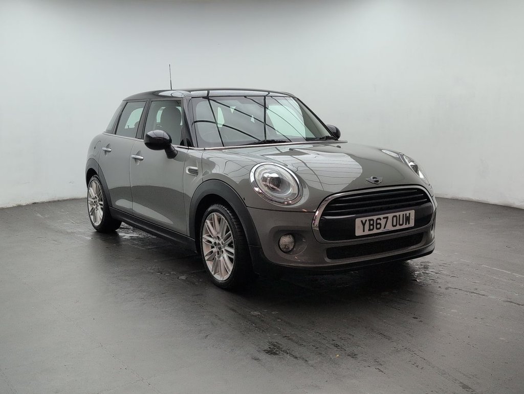 Used 2017 67 MINI HATCH 1.5 Cooper Auto 5dr CLICK+COLLECT / HOME DELIVERY