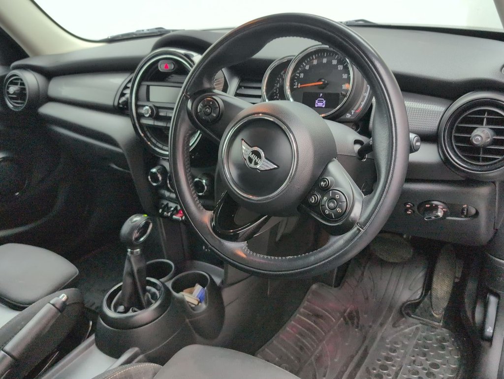 Used 2017 67 MINI HATCH 1.5 Cooper Auto 5dr CLICK+COLLECT / HOME DELIVERY