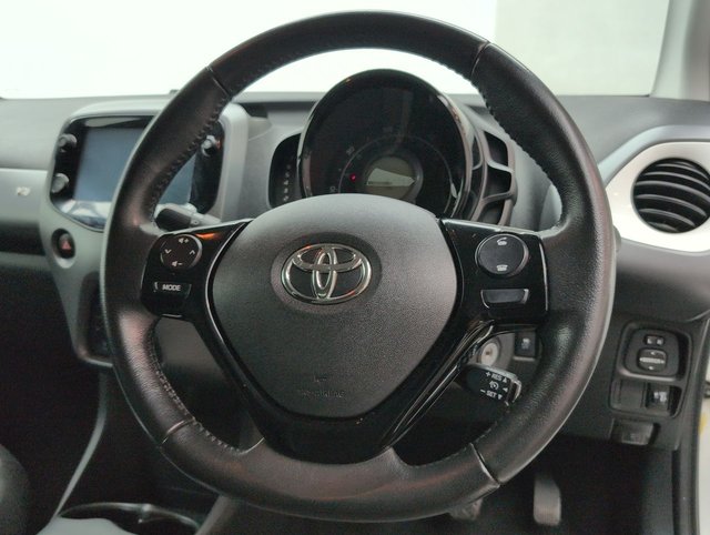 USED 2019 19 TOYOTA AYGO 1.0 Aygo X-Trend VVT-i 5dr CLICK+COLLECT / HOME DELIVERY