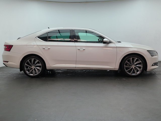 USED 2017 17 SKODA SUPERB 2.0 Superb Laurin & Klement TDI 4x4 Semi-Auto 4WD 5dr CLICK+COLLECT / HOME DELIVERY