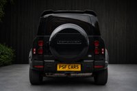 USED 2022 72 LAND ROVER DEFENDER 3.0 D300 MHEV HSE SUV 5dr Diesel Auto 4WD Euro 6 (s/s) (300 ps) 7 seats, cold climate pack, 22 inch alloys, heated 7 seats