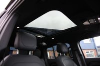 USED 2022 72 LAND ROVER DEFENDER 3.0 D300 MHEV HSE SUV 5dr Diesel Auto 4WD Euro 6 (s/s) (300 ps) 7 seats, cold climate pack, 22 inch alloys, heated 7 seats