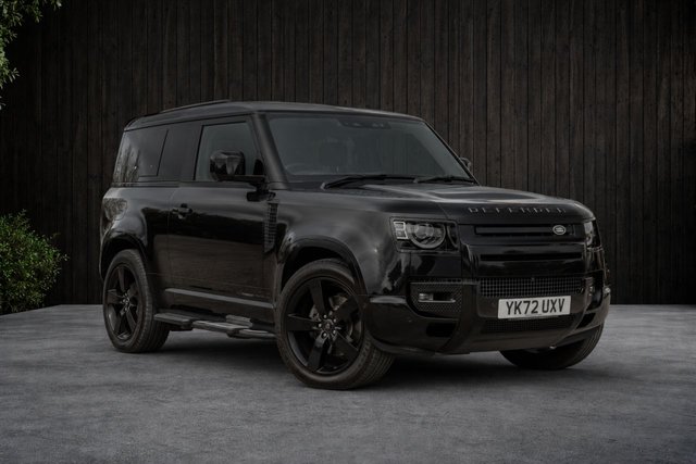 View our Land Rover Defender 3.0 D300 MHEV HSE SUV 5dr Diesel Auto 4WD Euro 6 (s/s) (300 ps)