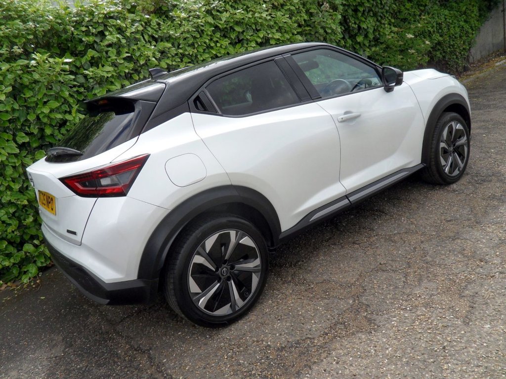USED 2025 25 NISSAN JUKE 1.6 Tekna+ SUV 5dr Petrol Hybrid Auto Euro 6 (143 ps) Pearl White - Nissan Warranty 2028