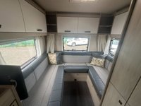 USED 2022 22 AUTO-TRAIL F-72 LUXURY 4 BERTH WITH REAR LOUNGE  REAR U SHAPED LOUNGE