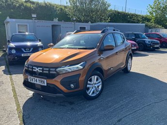 View our DACIA SANDERO STEPWAY