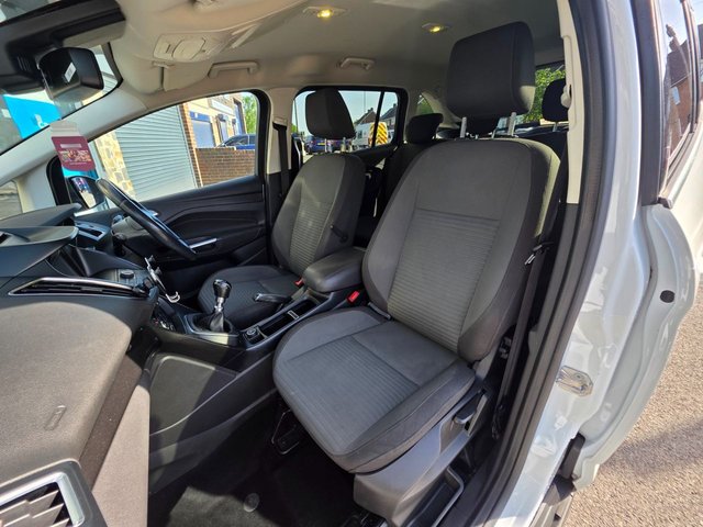 View our FORD GRAND C-MAX