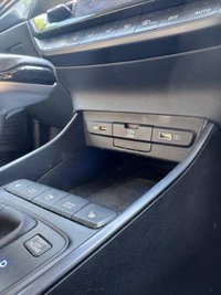 USED 2023 23 HYUNDAI BAYON 1.0 T-GDi MHEV Premium SUV 5dr Petrol Hybrid DCT Euro 6 (s/s) (120 ps) 