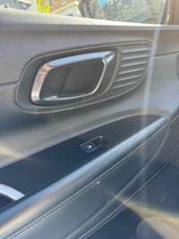 USED 2023 23 HYUNDAI BAYON 1.0 T-GDi MHEV Premium SUV 5dr Petrol Hybrid DCT Euro 6 (s/s) (120 ps) 