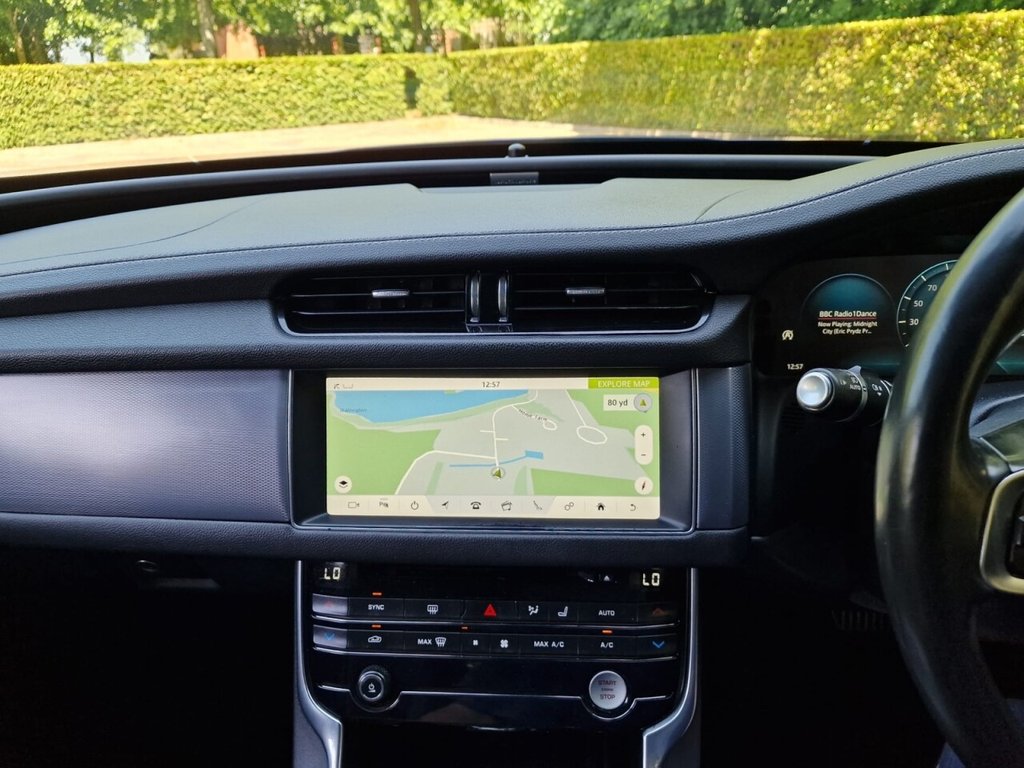 USED 2018 67 JAGUAR XF 2.0i R-Sport Saloon 4dr Petrol Auto Euro 6 (s/s) (250 ps) FINANCE AVAILABLE