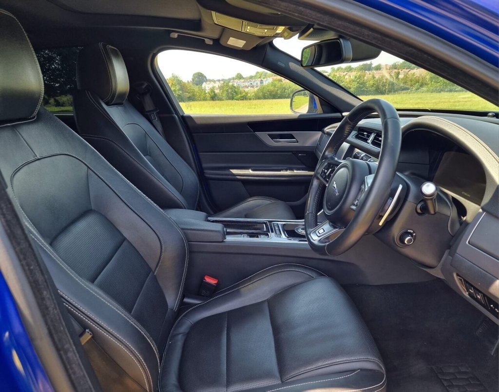 USED 2018 67 JAGUAR XF 2.0i R-Sport Saloon 4dr Petrol Auto Euro 6 (s/s) (250 ps) FINANCE AVAILABLE