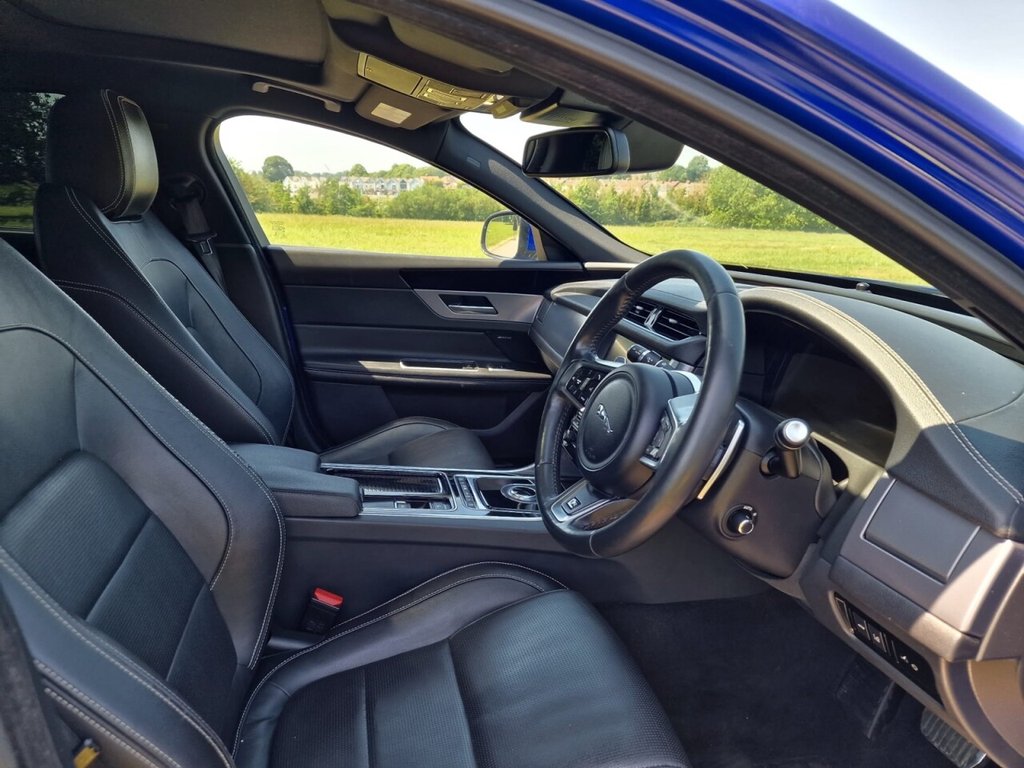 USED 2018 67 JAGUAR XF 2.0i R-Sport Saloon 4dr Petrol Auto Euro 6 (s/s) (250 ps) FINANCE AVAILABLE