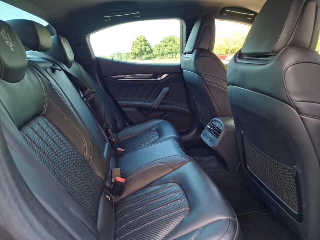 USED 2021 21 MASERATI GHIBLI 2.0 MHEV GranSport Saloon 4dr Petrol ZF Euro 6 (s/s) (330 ps) FINANCE AVAILABLE