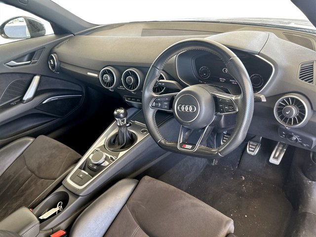 View our AUDI TT