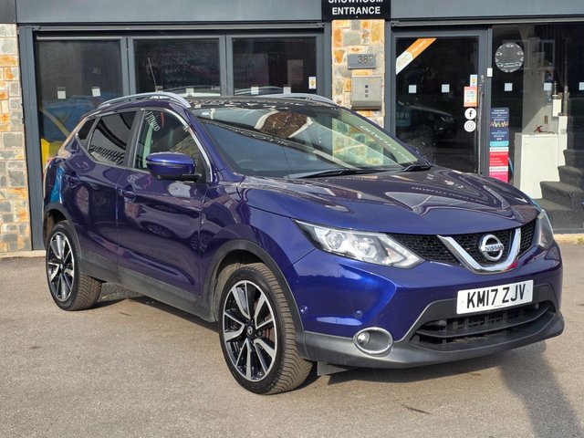 View our NISSAN QASHQAI