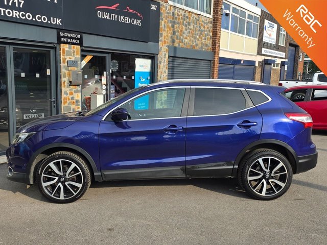 View our NISSAN QASHQAI